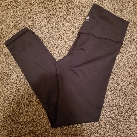TYC Effortless classic leggings - Picture 2 of 5